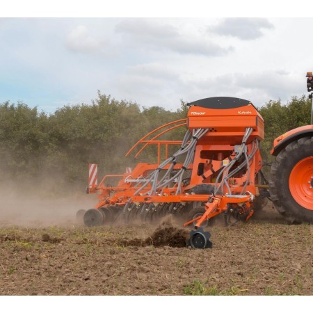 Kubota Siewnik zębowy TD1001F | ABC ROL