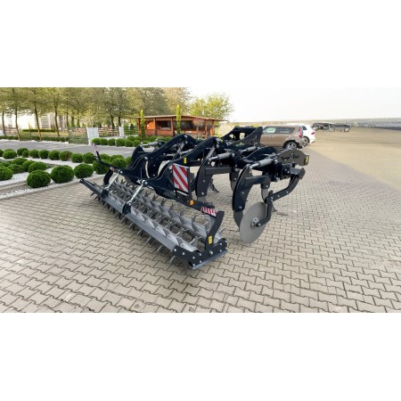 Pług dłutowy Agro-Tom G XL | ABC ROL