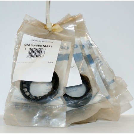  TULEJKA PLASTIKOWA CASE 86518392
