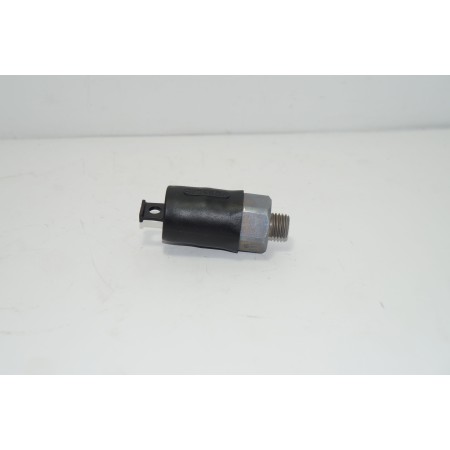 CZUJNIK CIŚNIENIA SKRZYNI CASE 87395493