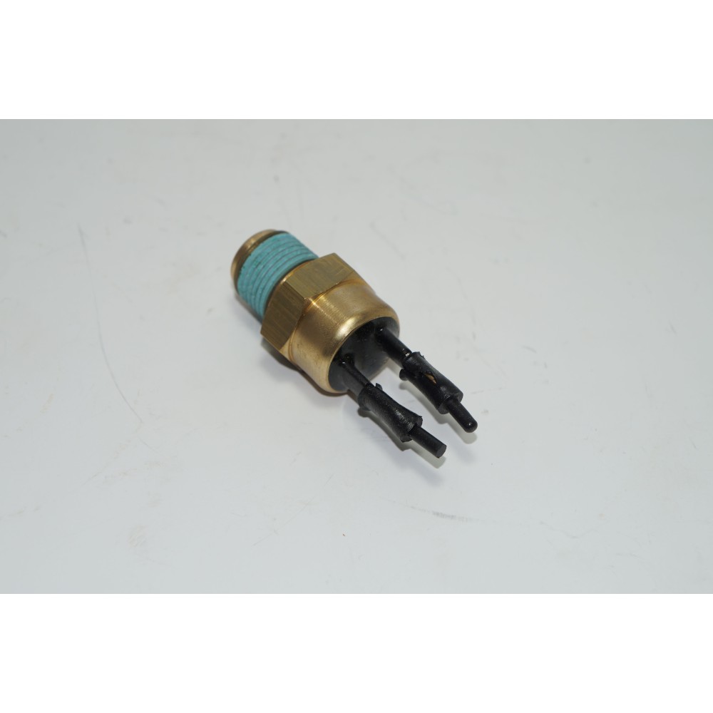 Termostat Case 82025881